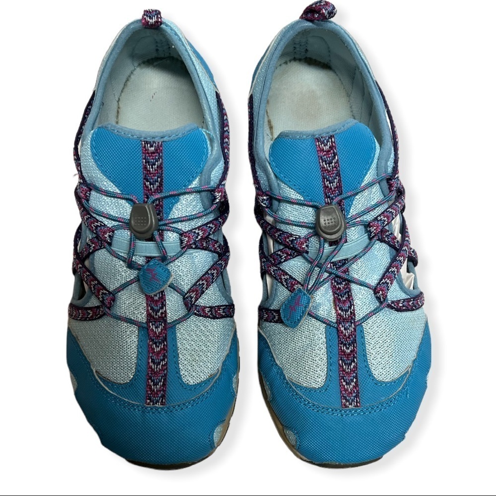 Chaco Girls Water Shoes Size 6